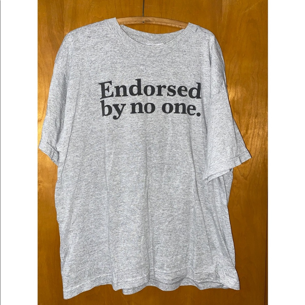VTG 90s New Balance t shirt